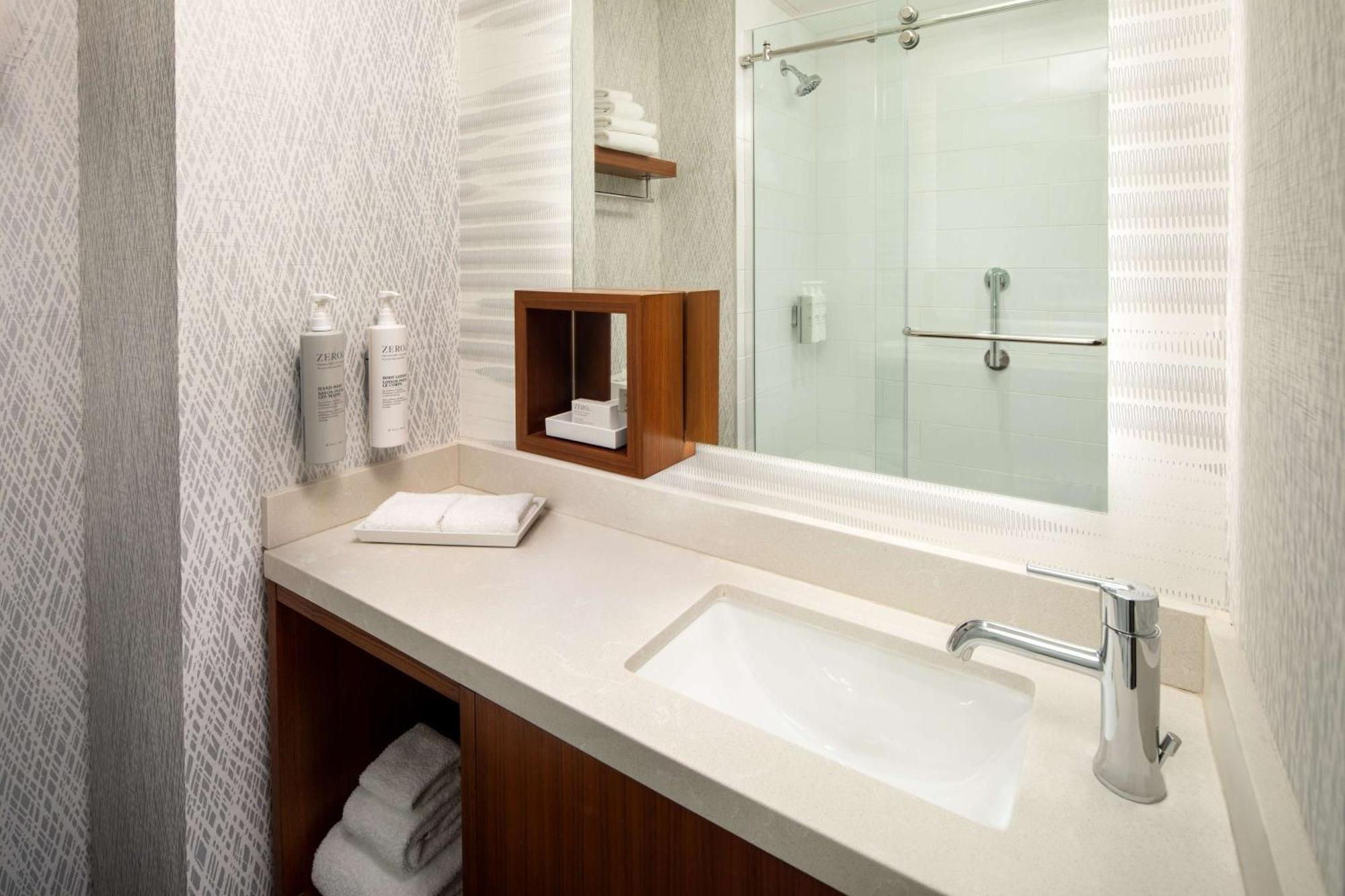 Home2 Suites By Hilton New York Times Square Bagian luar foto