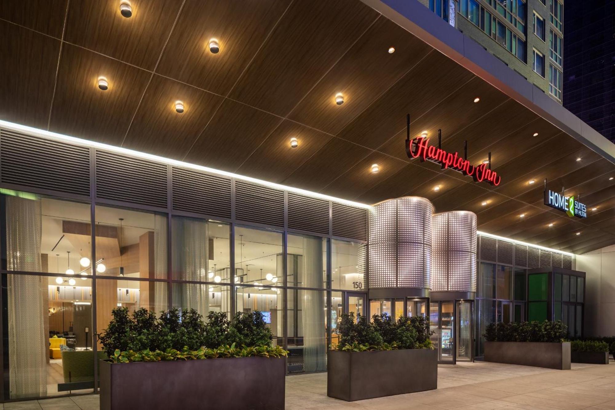 Home2 Suites By Hilton New York Times Square Bagian luar foto